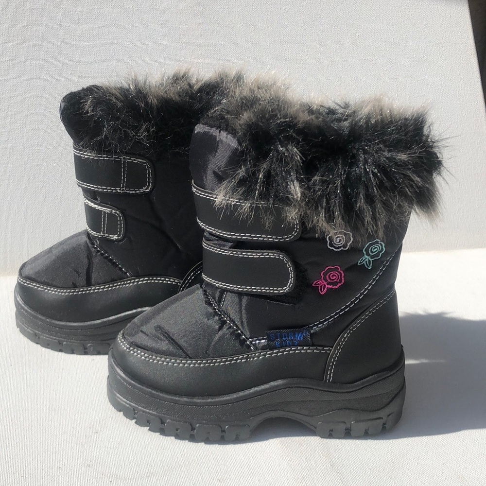 Storm kid 7 winter boots 🥾